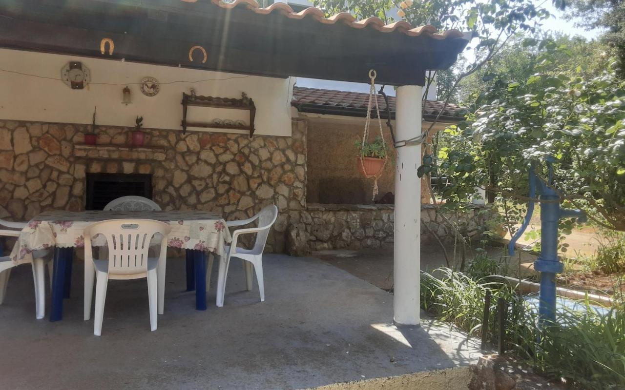 Ližnjan Apartments Nena 3* מראה חיצוני תמונה